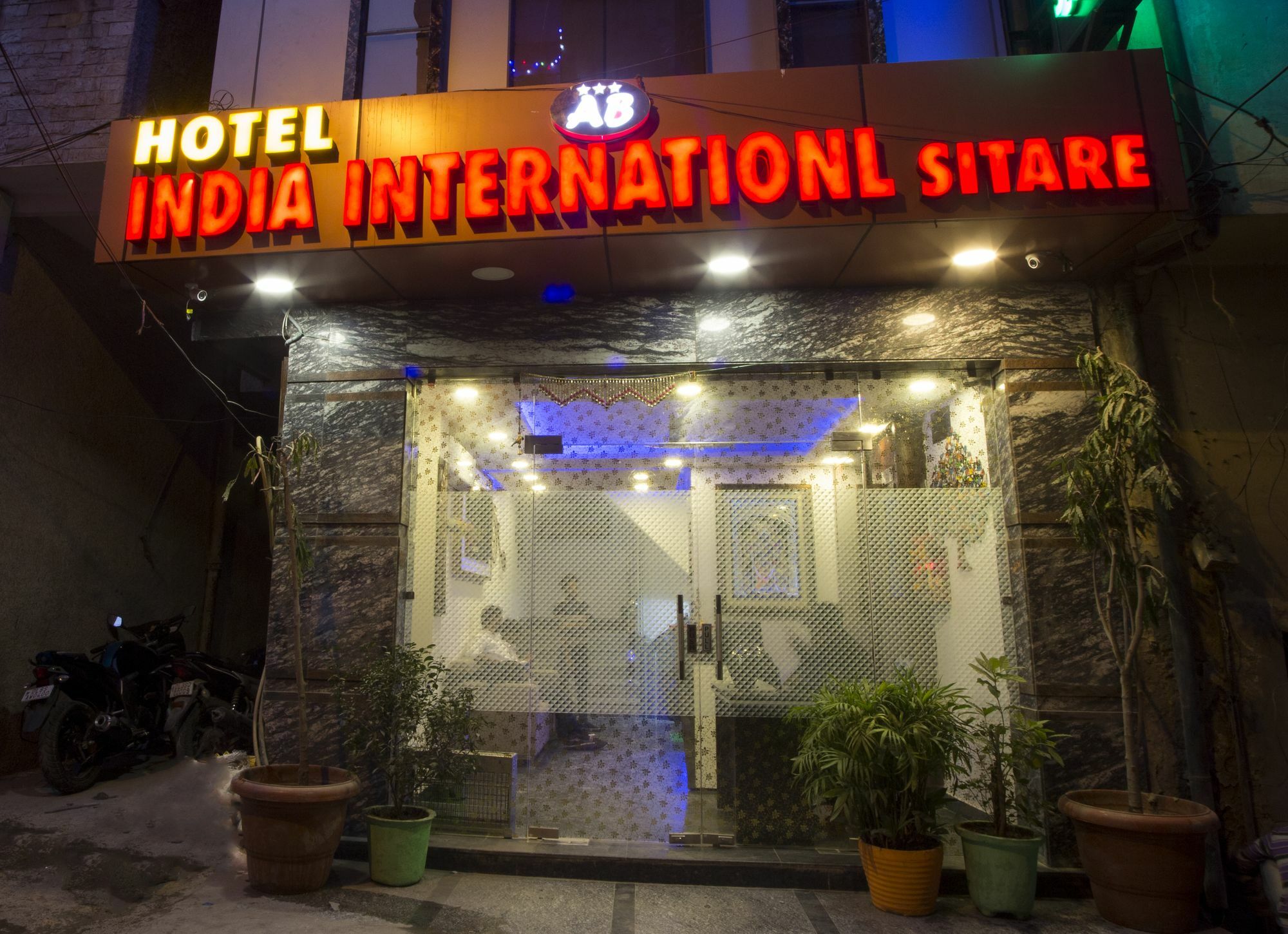 Hotel Amar International Nova Deli Exterior foto